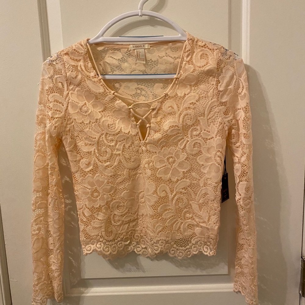 Lace, tie up crop top